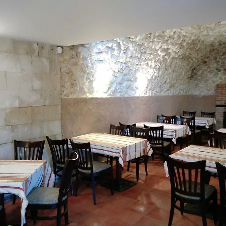 Bratila Family Hotel Alfatar